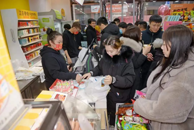 陽(yáng)光小瑪特(鞍山地區(qū))便利店盛大開業(yè)(圖5) 陽(yáng)光小瑪特(鞍山地區(qū))便利店盛大開業(yè)(圖5)